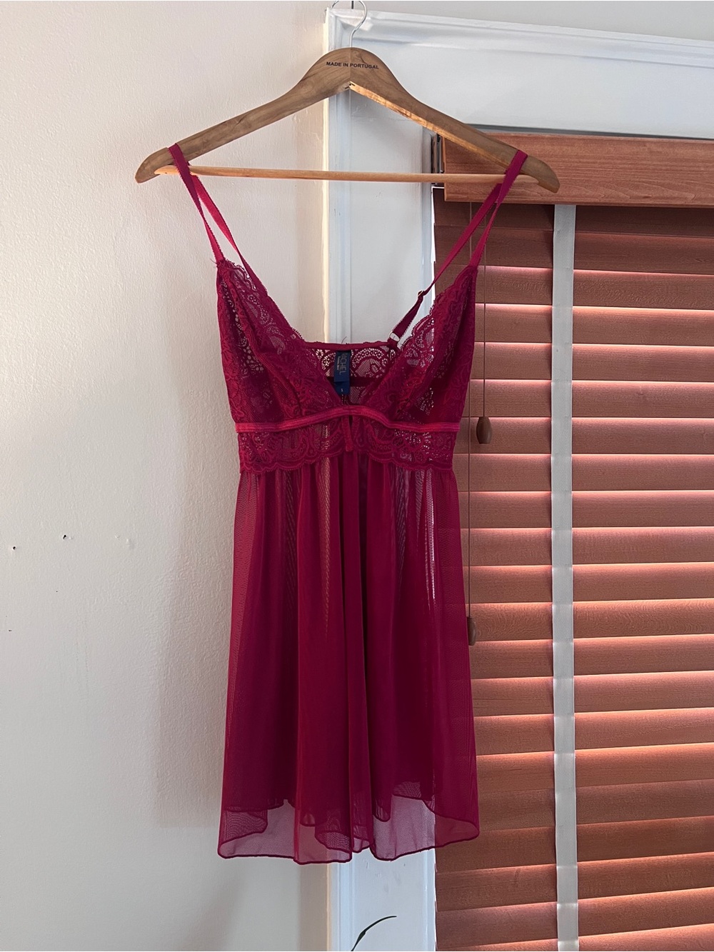 Women's Lace & Mesh Babydoll Chemise - Wine (Rachel Zoe)